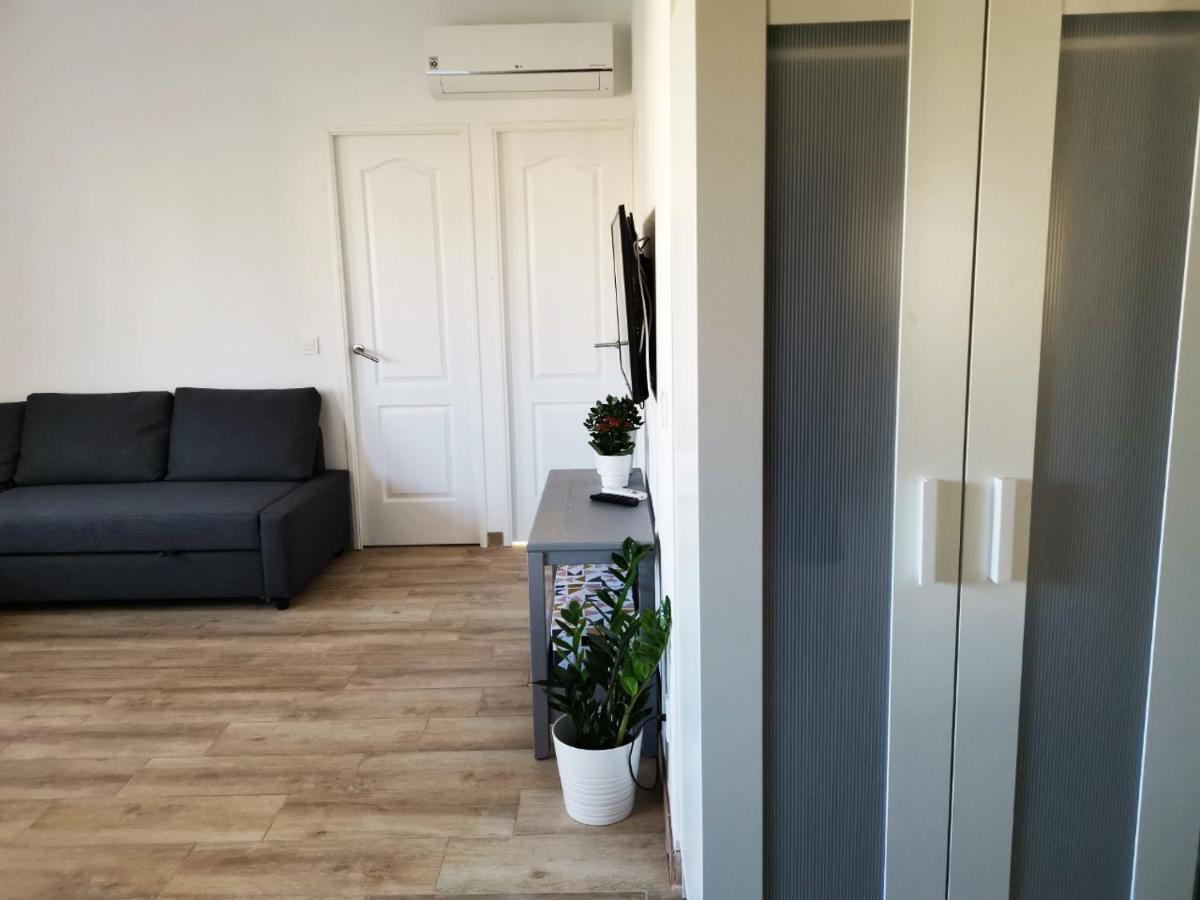 Sunnyspainholidays Apartments Malaga Exterior photo